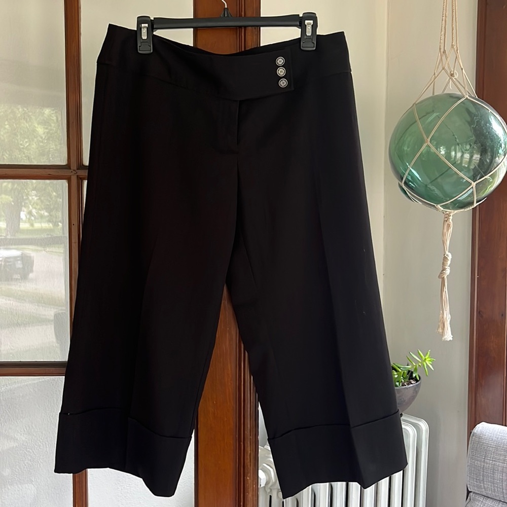 Wide leg crop black pants